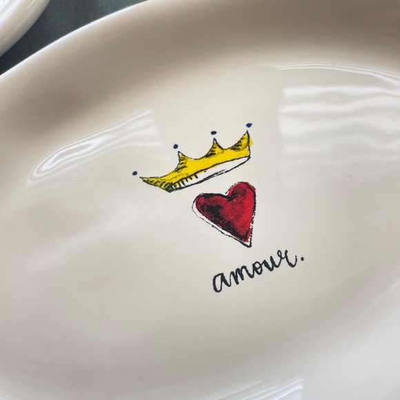 Rae Dunn Snack Plates Heart Crown Valentines - Picture 2 of 6
